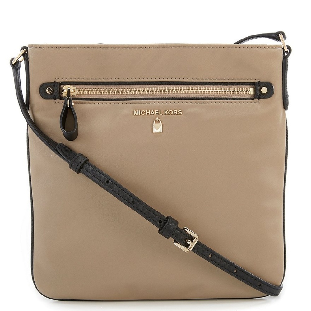 Brand New  Michael Kors Kelsey Nylon Large